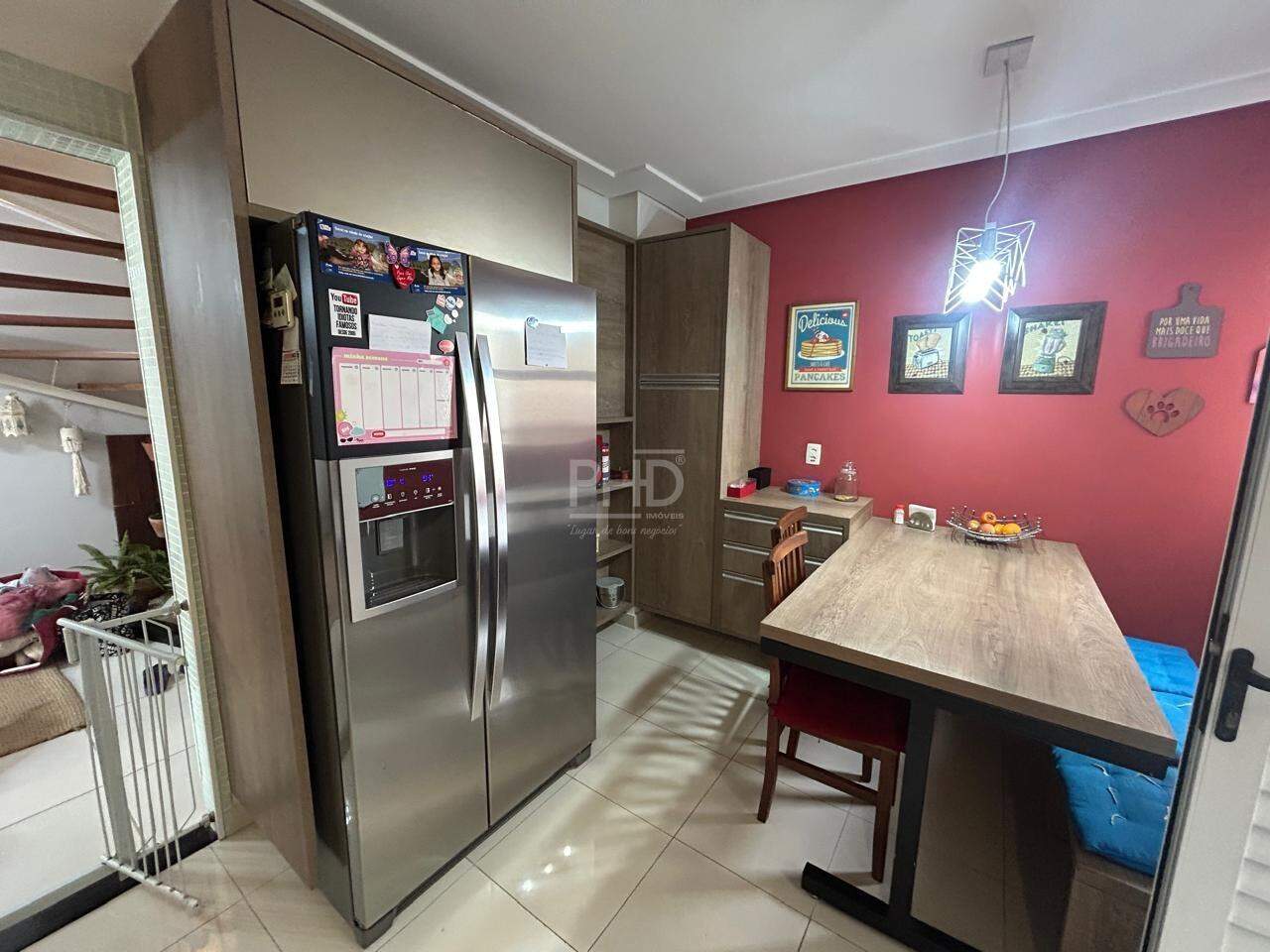 Casa de Condomínio à venda com 4 quartos, 190m² - Foto 11