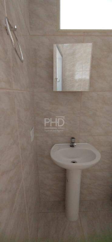 Apartamento para alugar com 1 quarto, 55m² - Foto 9