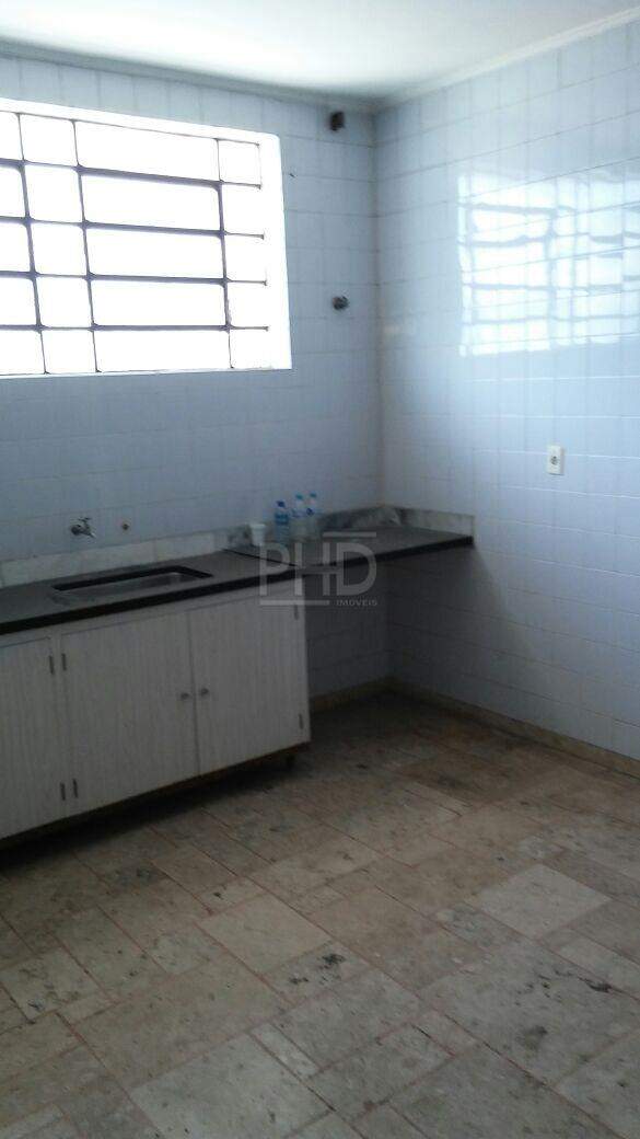 Sobrado para alugar com 4 quartos, 360m² - Foto 3