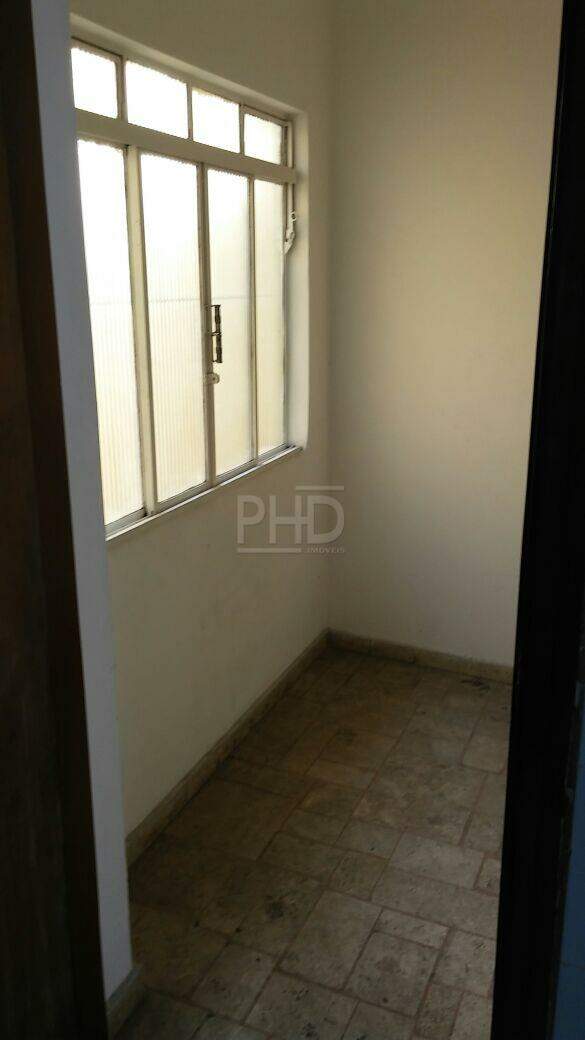 Sobrado para alugar com 4 quartos, 360m² - Foto 9