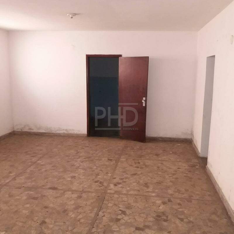 Sobrado à venda com 4 quartos, 360m² - Foto 2