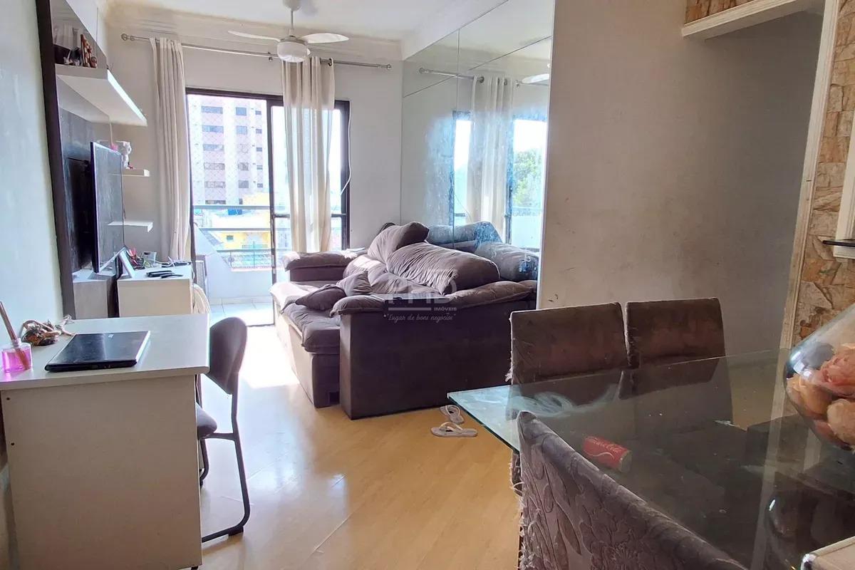 Apartamento, 3 quartos, 180 m² - Foto 1