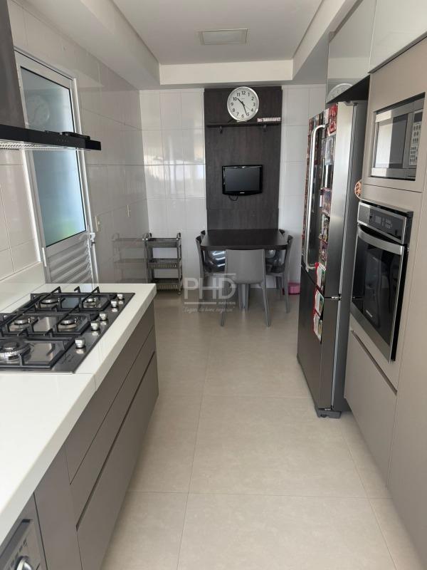 Apartamento, 3 quartos, 236 m² - Foto 34