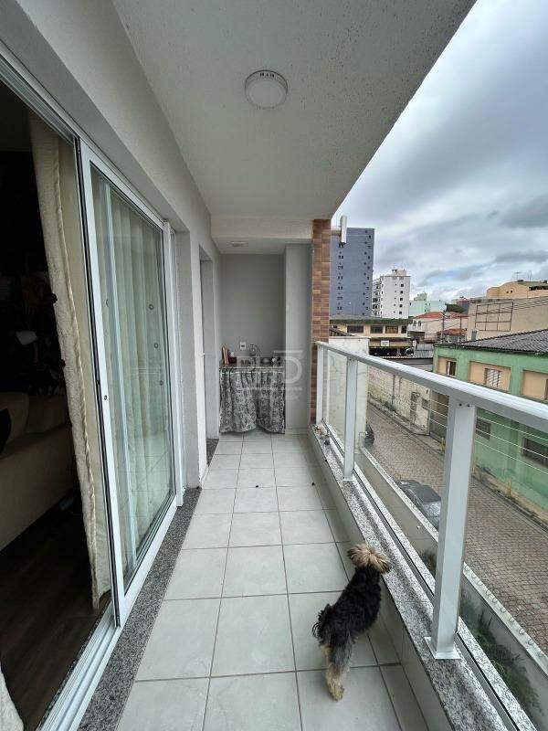 Apartamento para alugar com 2 quartos, 58m² - Foto 1