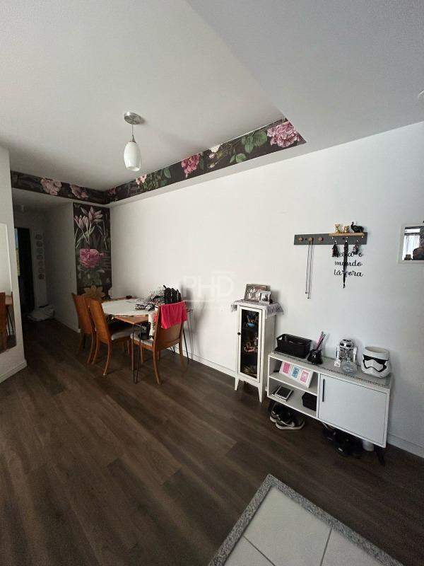 Apartamento para alugar com 2 quartos, 58m² - Foto 4