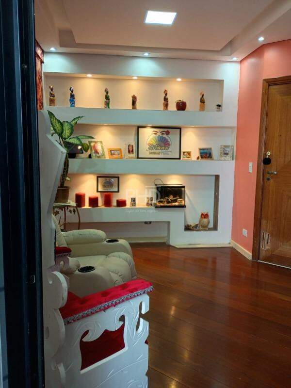 Apartamento para alugar com 5 quartos, 149m² - Foto 6