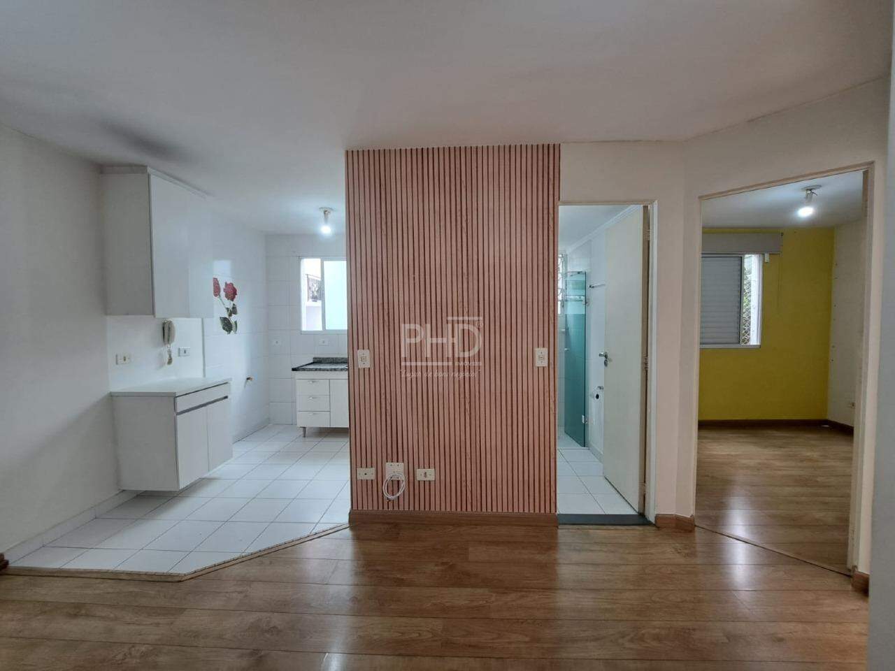 Apartamento à venda com 2 quartos, 44m² - Foto 3