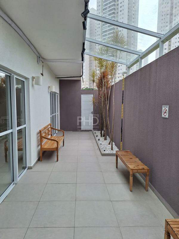 Apartamento à venda com 2 quartos, 48m² - Foto 25