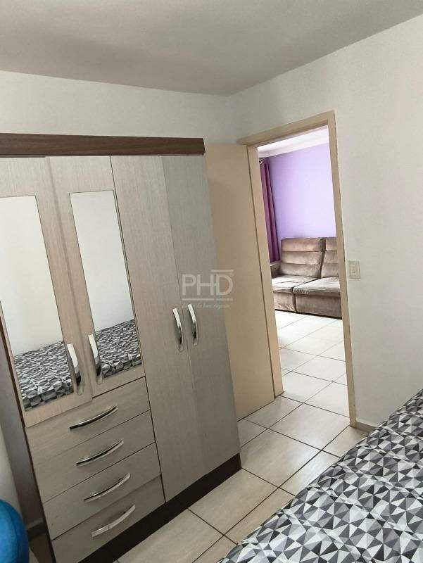 Apartamento à venda com 2 quartos, 48m² - Foto 17