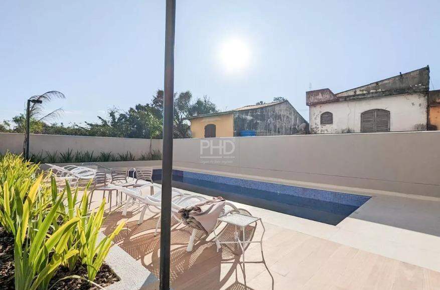 Apartamento à venda com 2 quartos, 42m² - Foto 21