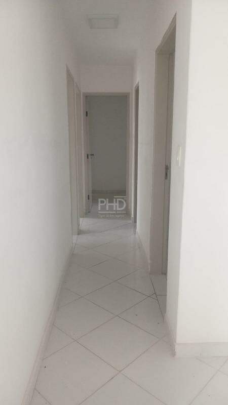 Apartamento para alugar com 3 quartos, 75m² - Foto 7