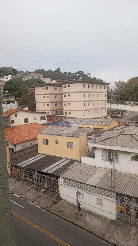 Apartamento para alugar com 3 quartos, 75m² - Foto 2