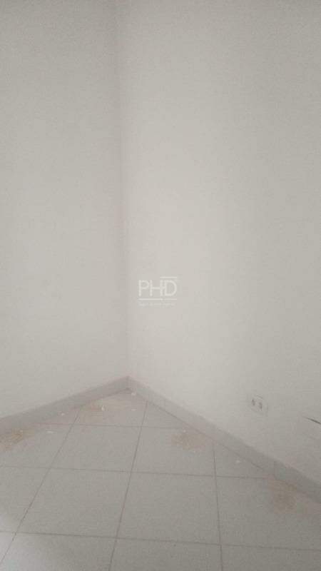 Apartamento para alugar com 3 quartos, 75m² - Foto 13
