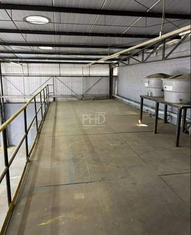 Depósito-Galpão-Armazém para alugar, 243m² - Foto 3
