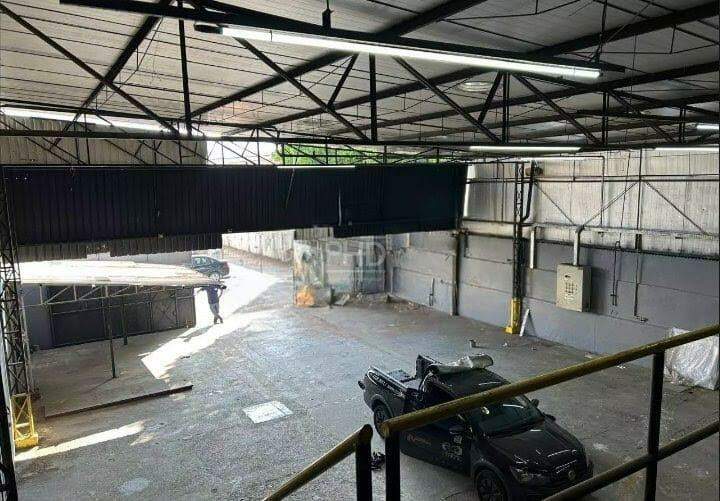 Depósito-Galpão-Armazém para alugar, 243m² - Foto 4