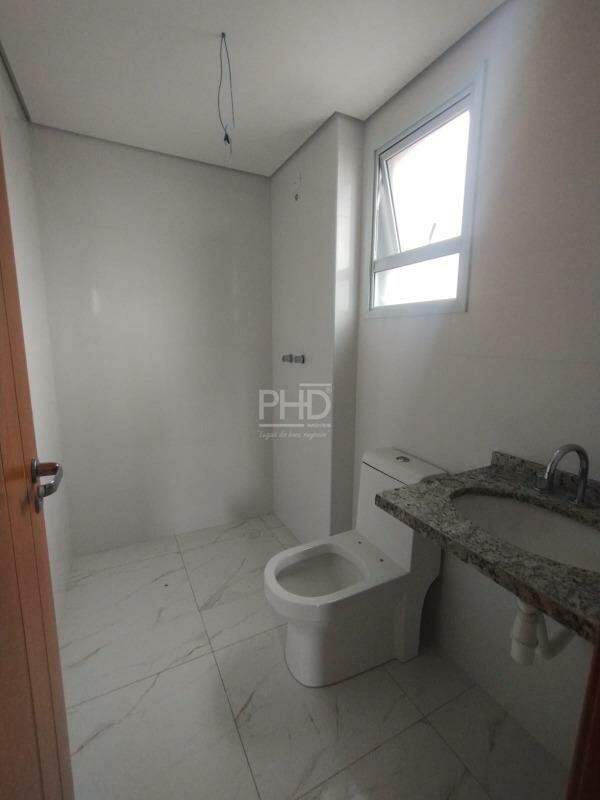 Apartamento para alugar com 2 quartos, 73m² - Foto 8
