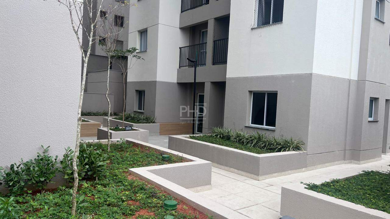 Apartamento para alugar com 2 quartos, 42m² - Foto 35