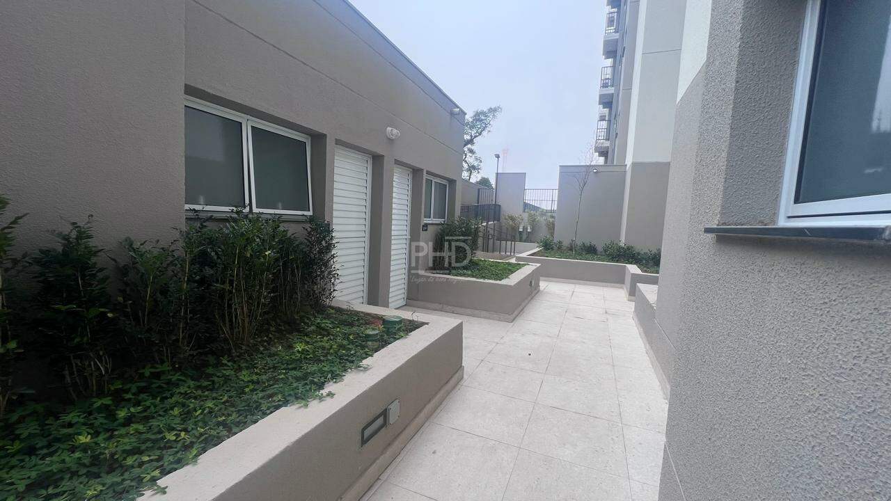 Apartamento para alugar com 2 quartos, 42m² - Foto 31