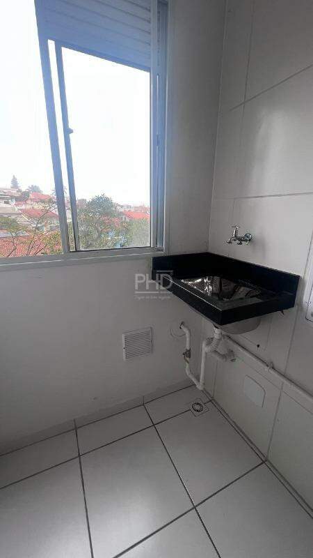 Apartamento para alugar com 2 quartos, 42m² - Foto 15