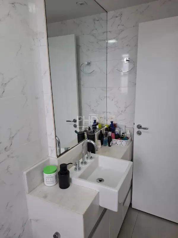 Apartamento à venda com 3 quartos, 82m² - Foto 21