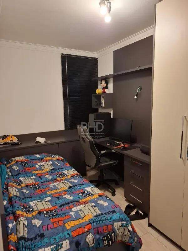 Apartamento à venda com 3 quartos, 82m² - Foto 18