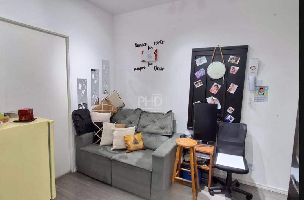 Apartamento para alugar com 2 quartos, 42m² - Foto 2