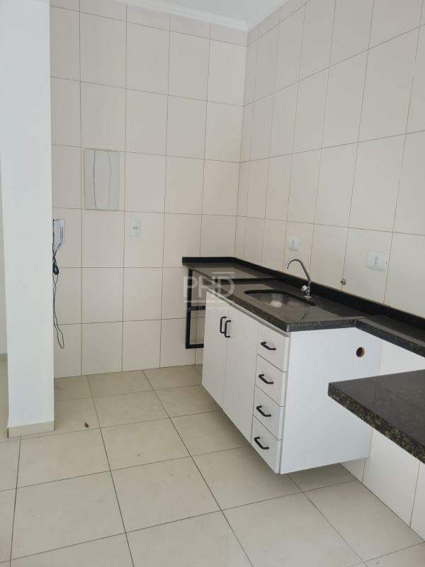 Apartamento para alugar com 2 quartos, 50m² - Foto 5