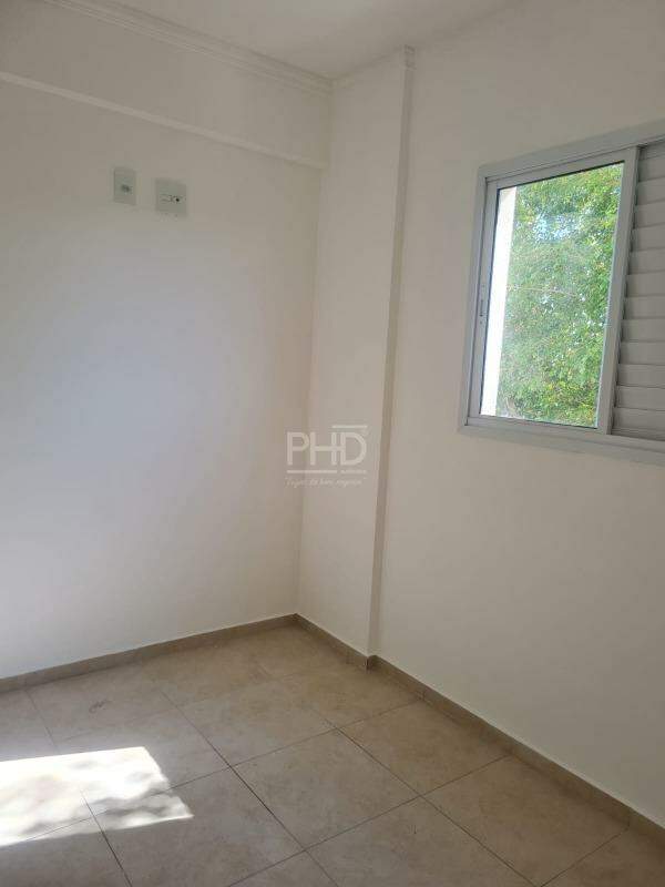 Apartamento para alugar com 2 quartos, 50m² - Foto 11