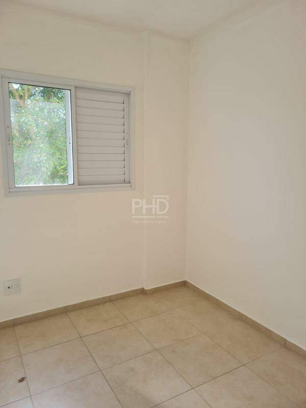 Apartamento para alugar com 2 quartos, 50m² - Foto 13