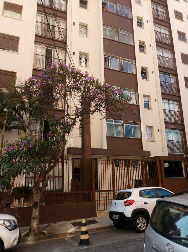 Apartamento à venda com 3 quartos, 80m² - Foto 1