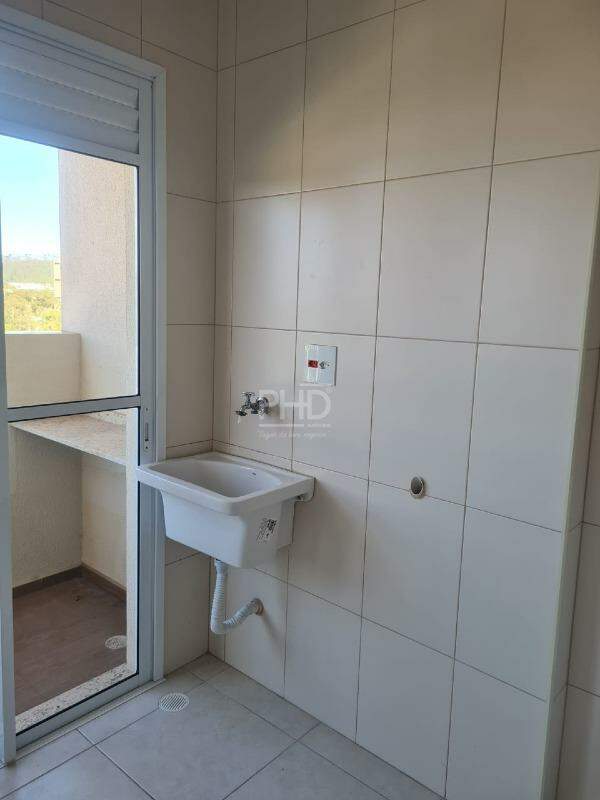 Apartamento para alugar com 2 quartos, 50m² - Foto 17