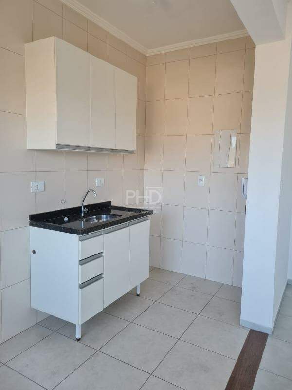 Apartamento para alugar com 2 quartos, 50m² - Foto 5