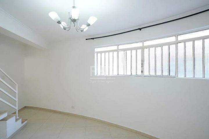 Casa para alugar com 3 quartos, 146m² - Foto 12