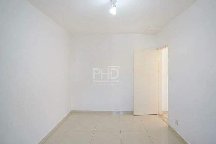 Casa para alugar com 3 quartos, 146m² - Foto 15