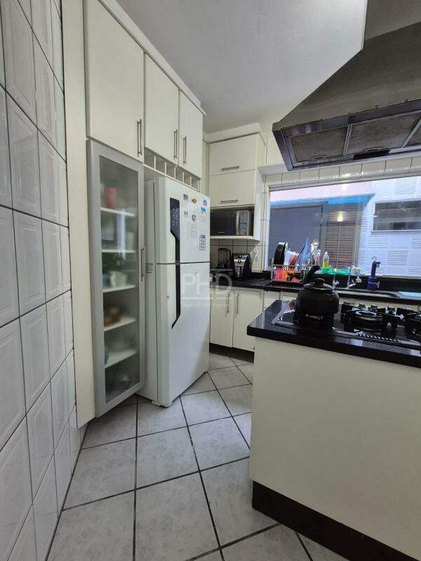 Casa, 3 quartos, 234 m² - Foto 11