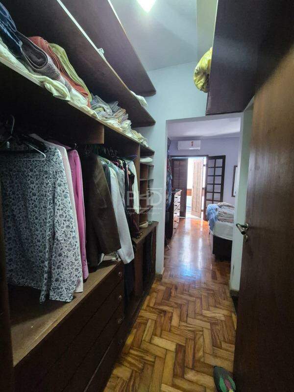 Casa, 3 quartos, 234 m² - Foto 26