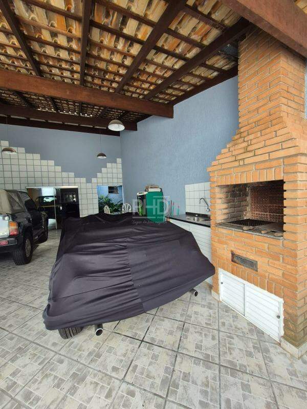 Casa, 3 quartos, 234 m² - Foto 10
