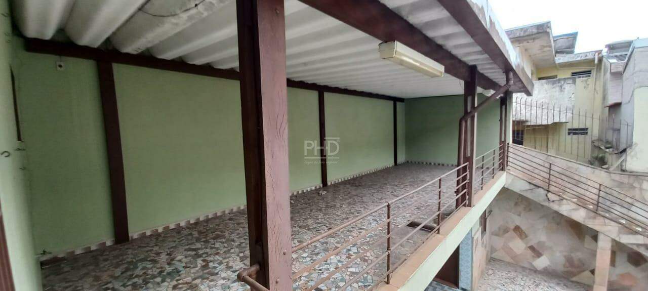 Sobrado à venda com 3 quartos, 260m² - Foto 28