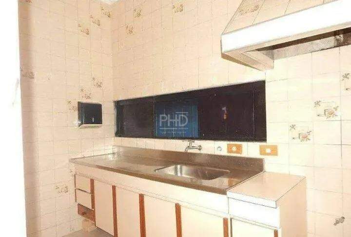 Prédio Inteiro para alugar com 3 quartos, 300m² - Foto 11