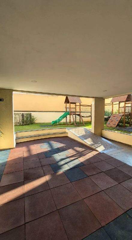 Apartamento para alugar com 3 quartos, 79m² - Foto 23