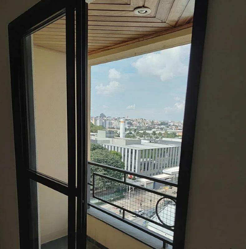Apartamento para alugar com 3 quartos, 79m² - Foto 3