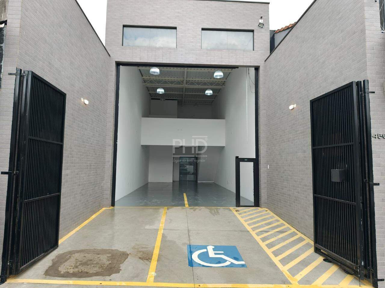 Loja-Salão para alugar, 134m² - Foto 1