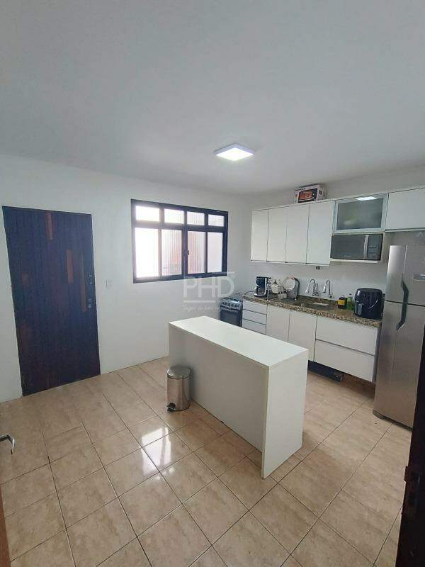Casa para alugar com 2 quartos, 84m² - Foto 3