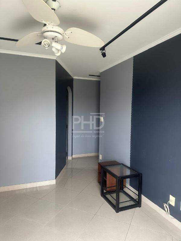 Casa para alugar com 3 quartos, 310m² - Foto 17