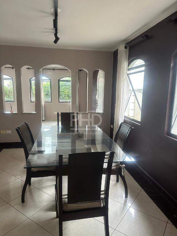 Casa, 3 quartos, 310 m² - Foto 9