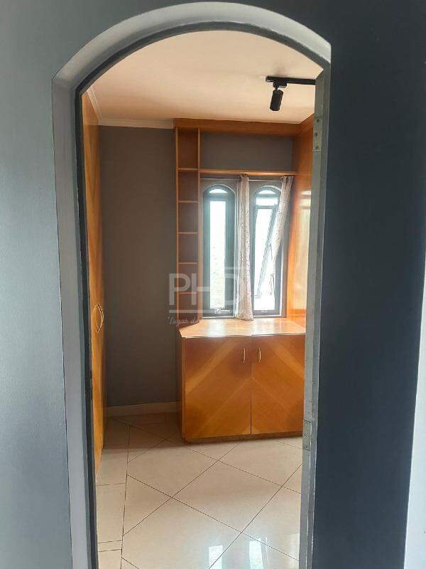 Casa, 3 quartos, 310 m² - Foto 12