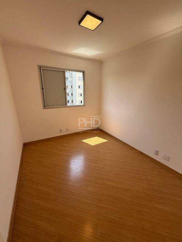 Apartamento à venda com 3 quartos, 71m² - Foto 13