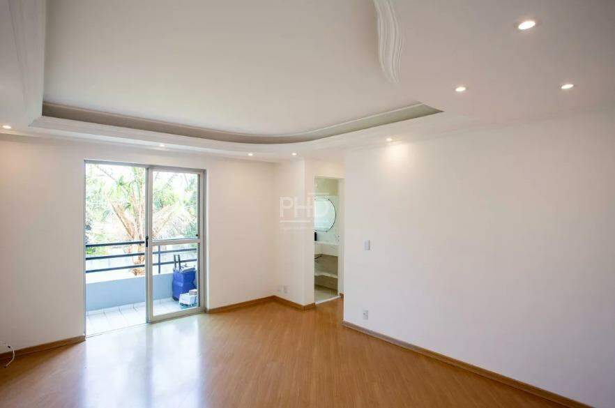 Apartamento à venda com 3 quartos, 71m² - Foto 1