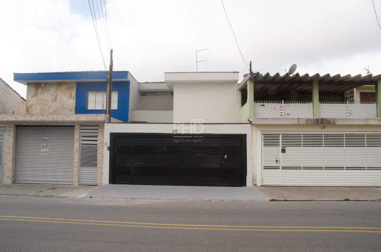 Sobrado, 3 quartos, 181 m² - Foto 1