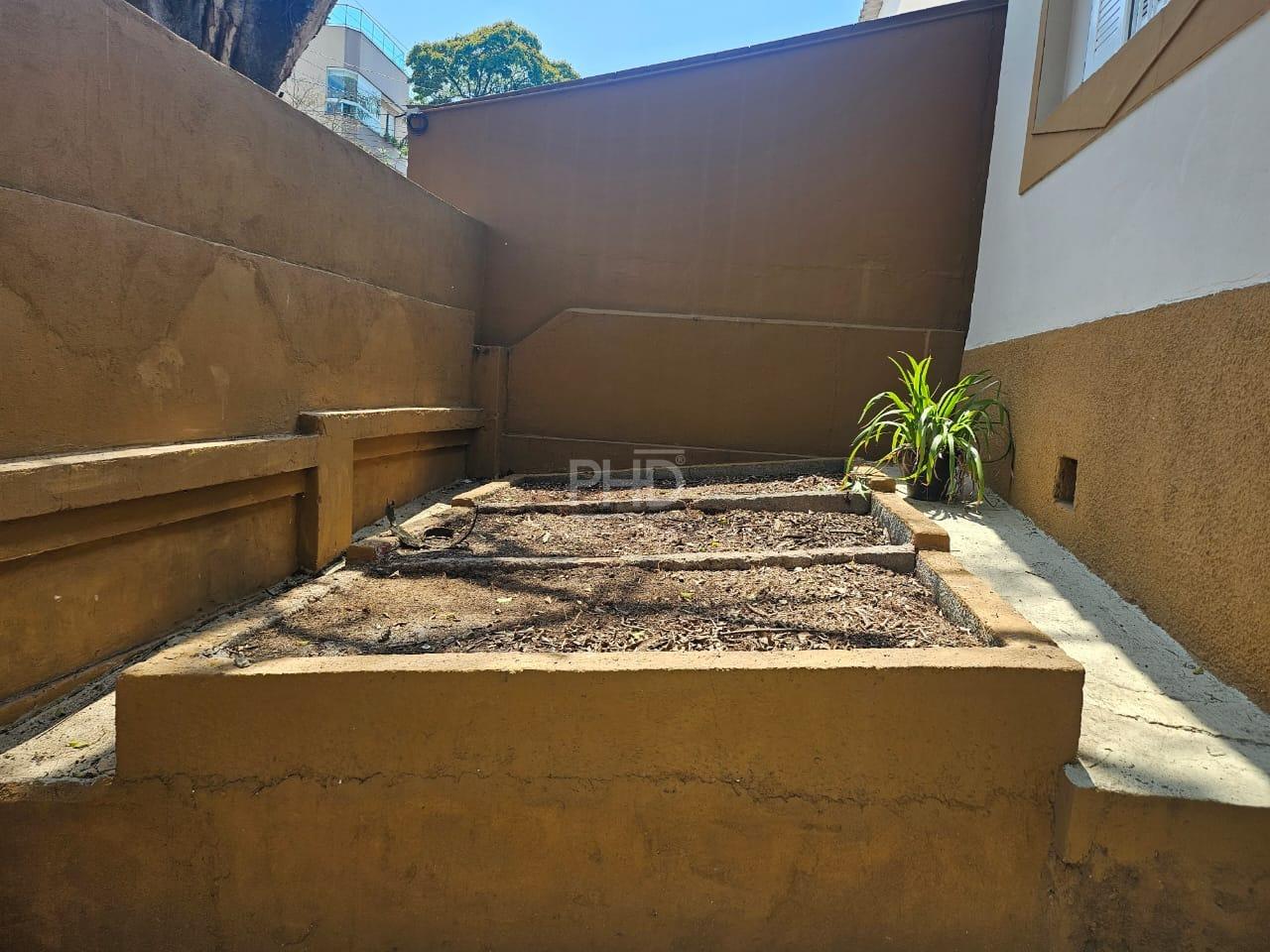 Casa, 2 quartos, 240 m² - Foto 28